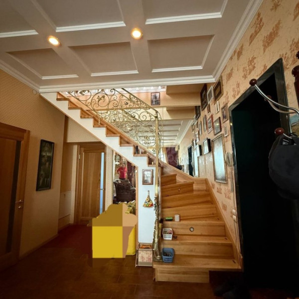 Фото Продам 3к- 200м2 ул. Советская с А.О.