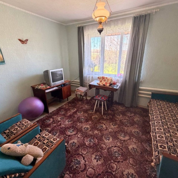 Фото Продам дом в с. Николаевка (10 км. от Луганска) ул. Чехова.