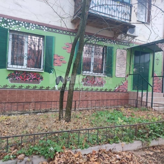 Фото Салон красоты 44м2 рн. Львиное Сердце