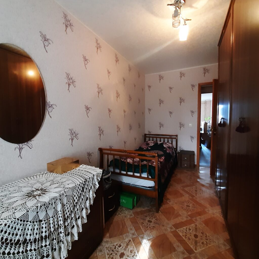 Фото №1081 Продаётся 3 комн. кв-ра, ул. Ленинградская, р-н Шпиля.