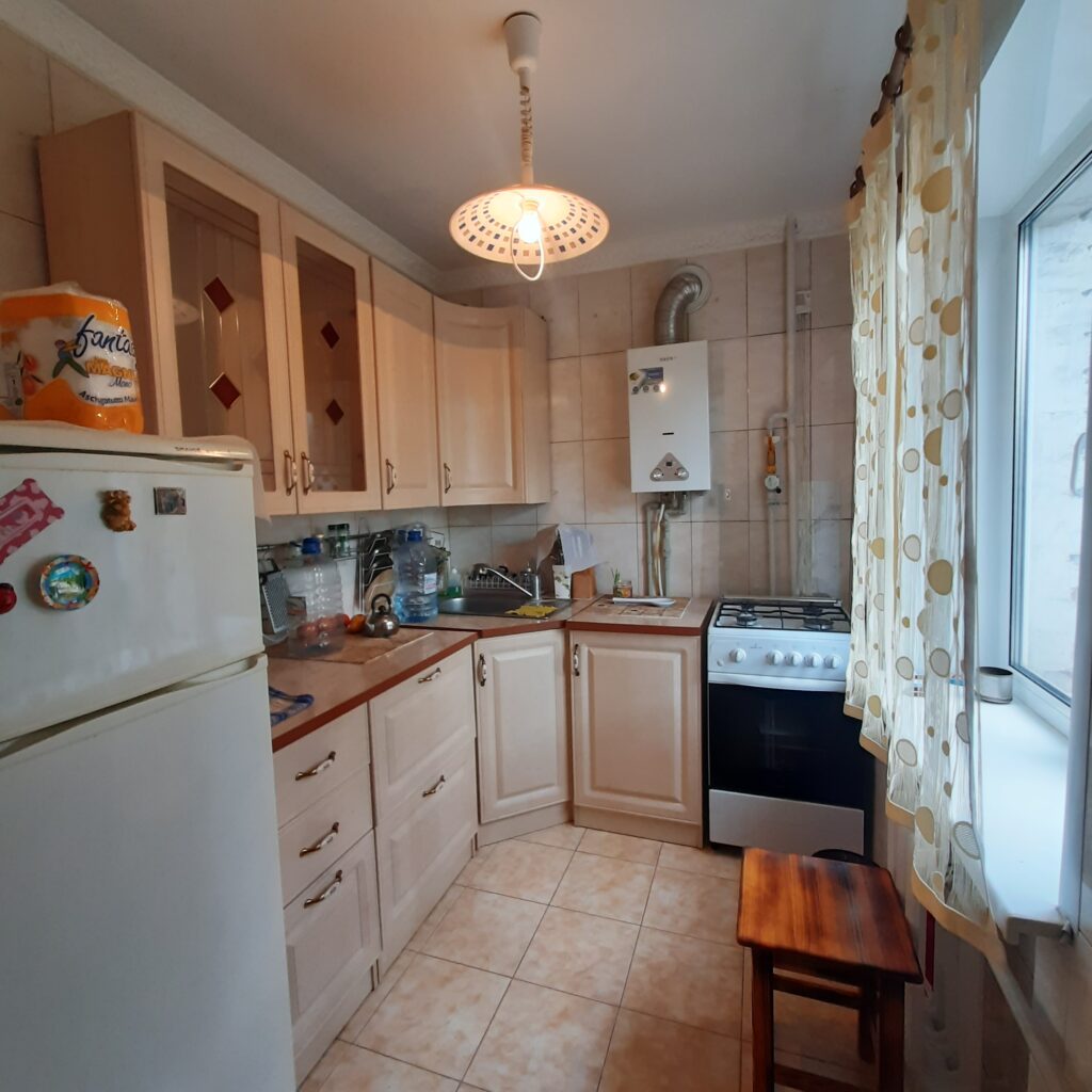 Фото №1081 Продаётся 3 комн. кв-ра, ул. Ленинградская, р-н Шпиля.