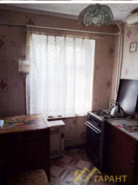 Фото 3-к квартира по ул. Горького г. Алчевск #1042