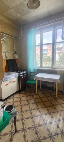 Фото №1155 Продается 2-х комнатная крупногабаритная квартира по ул. Гагарина, район магазина Металлург