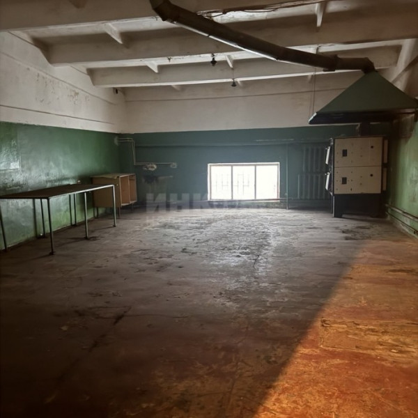 Фото Продам базу 425 м2 в городе Луганск, Александровск