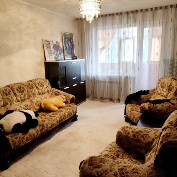 Фото Продам 2-х комнатную квартиру, г. Луганск, кв. Волкова