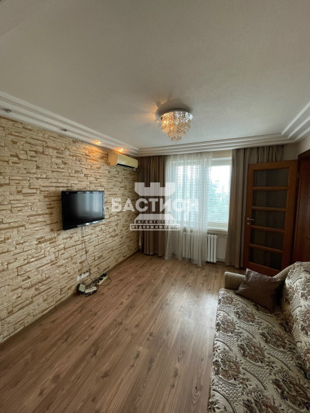 Фото 3-х комнатная квартира, пр-кт Металлургов 23, ID: 2227645