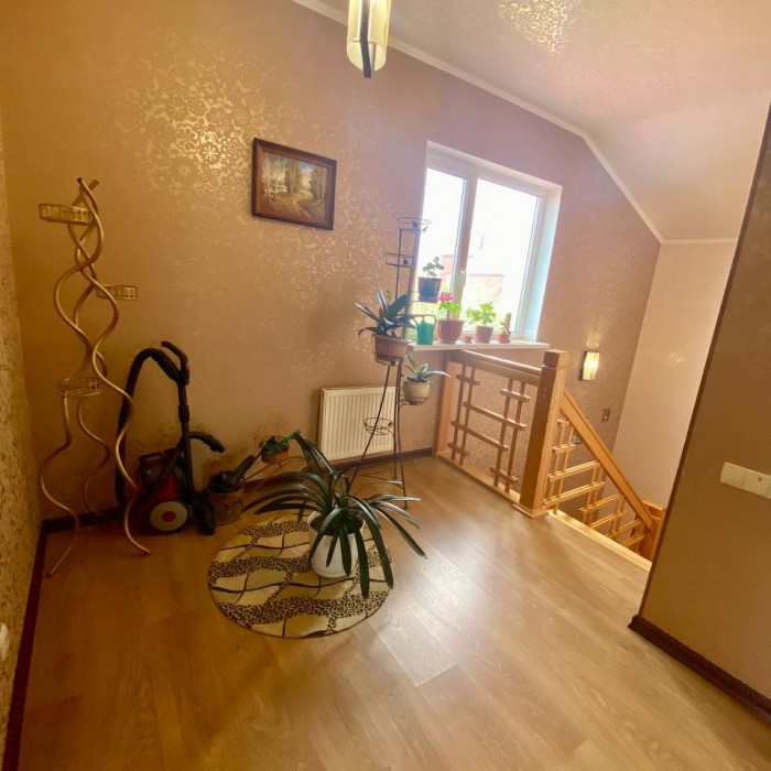 Фото Продам отличный 2-й Дом в Луганске п. Видный