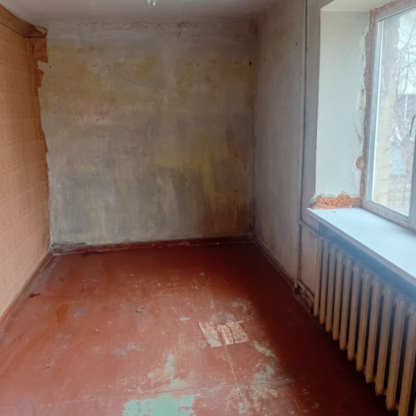 Фото Продам 2к квартиру в центре, на площади ВОВ, 2/5эт