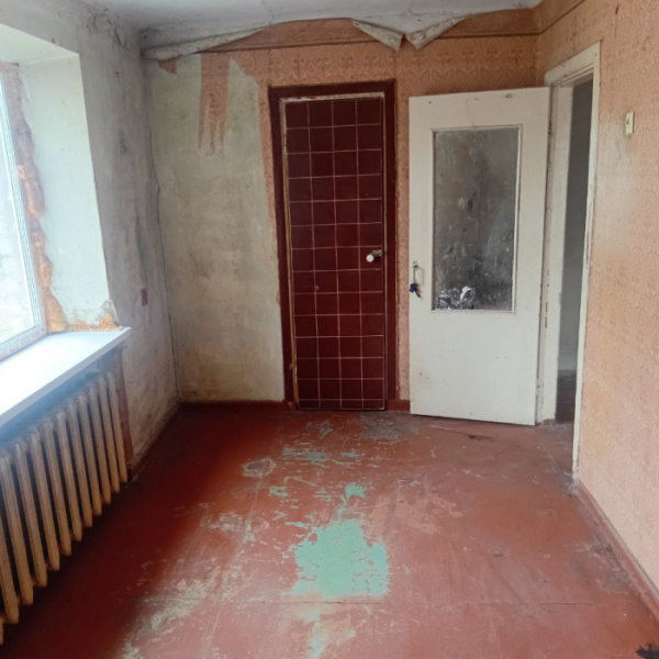 Фото Продам 2к квартиру в центре, на площади ВОВ, 2/5эт