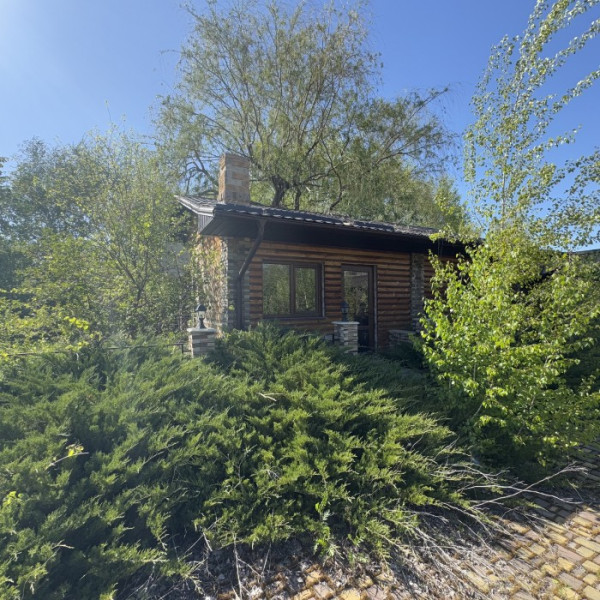 Фото Продам шикарную дачу в станице-Луганская