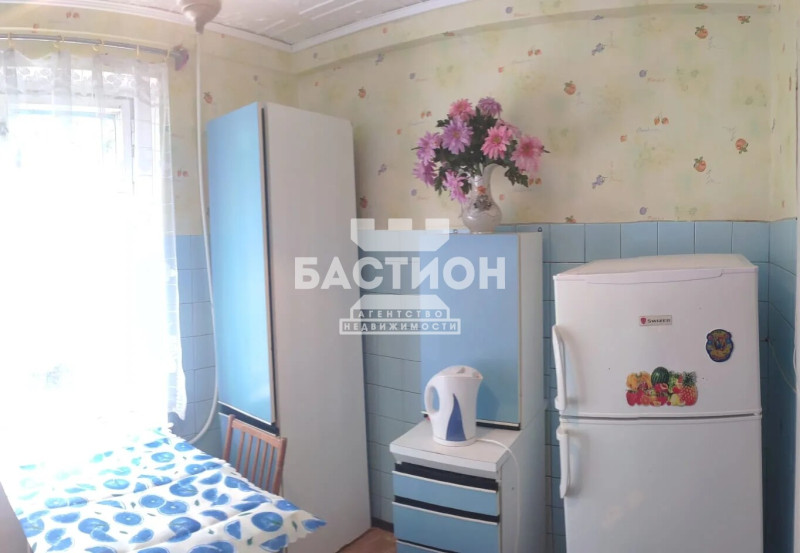 Фото 2-комнатная квартира, улица Ватутина, 97, ID: 2190149