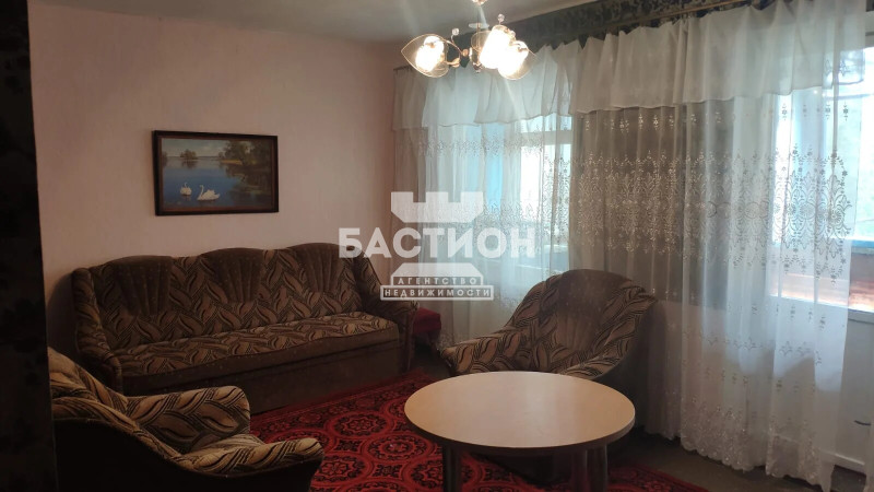 Фото 2-комнатная квартира, улица Ватутина, 97, ID: 2190149