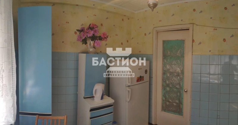 Фото 2-комнатная квартира, улица Ватутина, 97, ID: 2190149