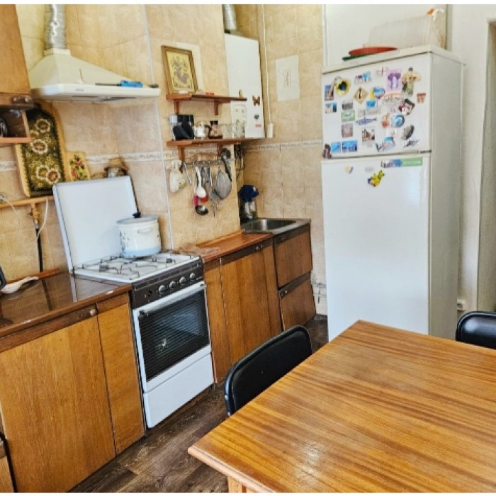 Фото 7385 Продам 2х комн. квартиру в р-не Центральной библиотеки