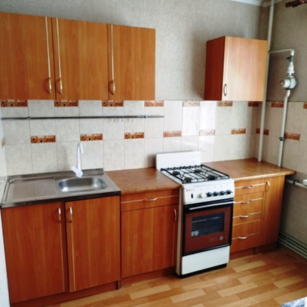 7440 Продам 2х комн. квартиру в Перевальске