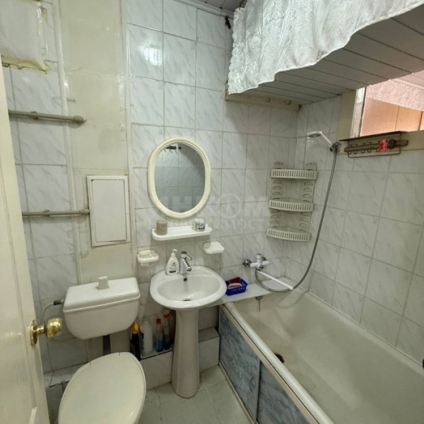 Фото Продам 1комн квартиру в г Луганск кв Щербакова