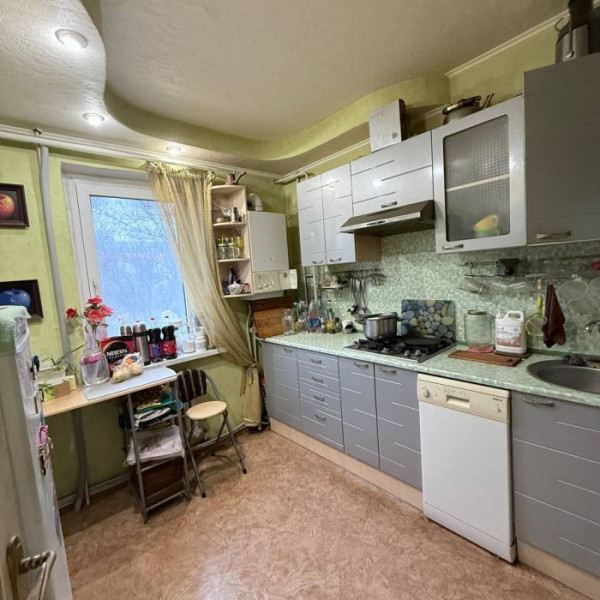 Продам 4-х комнатную квартиру ул. Котовского пгт. Юбилейный