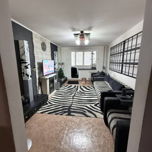 Фото Продам 4-х комнатную квартиру ул. Котовского пгт. Юбилейный