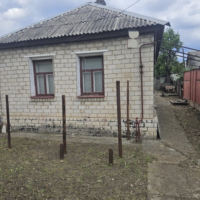 Фото Продам дом рн 11 поликлиники 65м2