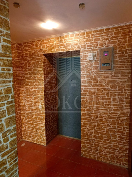 Фото Квартира г. Стаханов (ул. 70 лет Октября, дом 5)