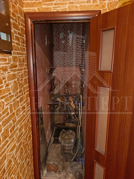 Фото Квартира г. Стаханов (ул. 70 лет Октября, дом 5)