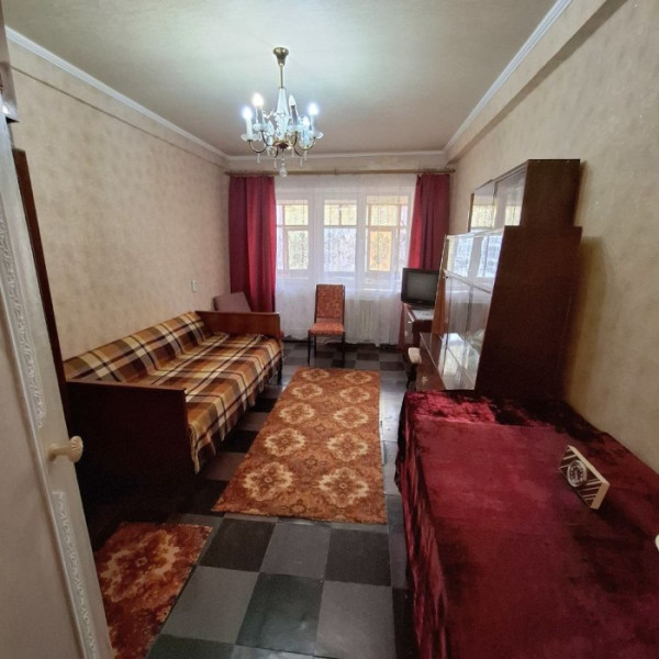 Фото Продам 3-х комн квартиру на кв. Гагарина