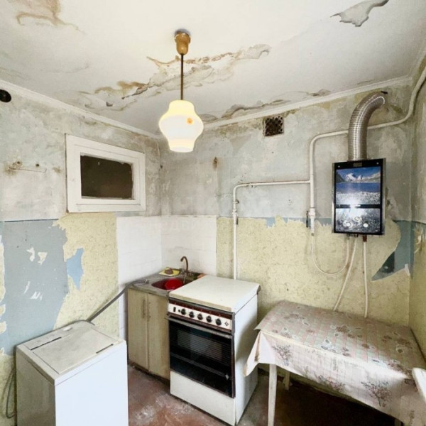 Фото Продам 2-х комн квартиру в Центре г Луганск ТЦ "Аврора"