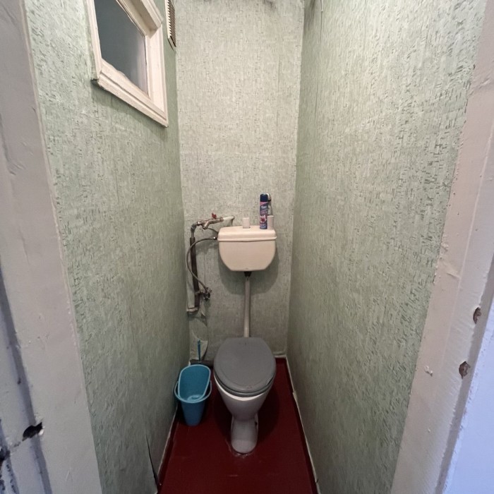 Фото Продам 2- к. квартиру, г. Луганск, ул. Центральная (р- н Сельхоз унив. )