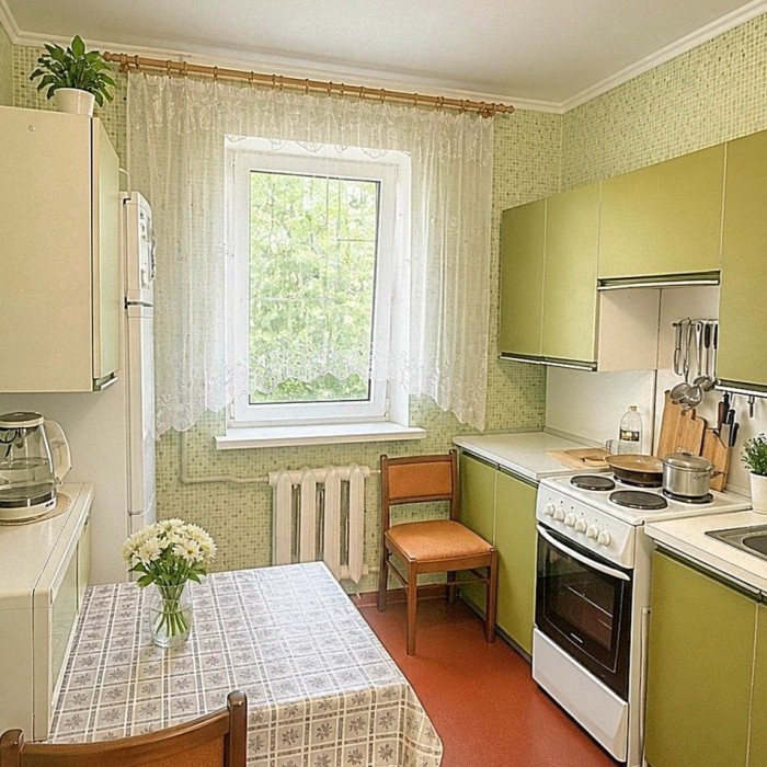 Фото Продам 2-к квартиру по улице Фрунзе, Луганск. (Р-н Краеведческого музея).