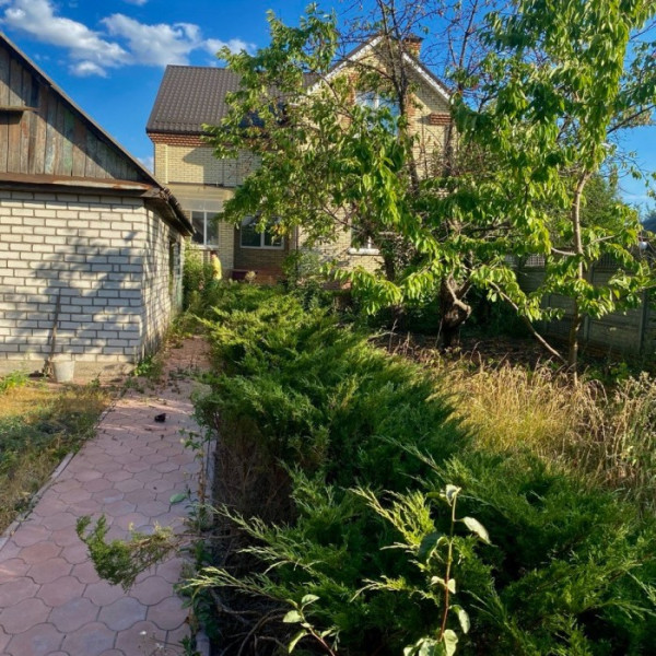 Фото Продам 2-х этажный дом в городе Луганск улица Аккумуляторная
