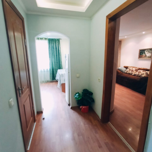 Фото Продам 1 комнатную квартиру на кВ. Мирный