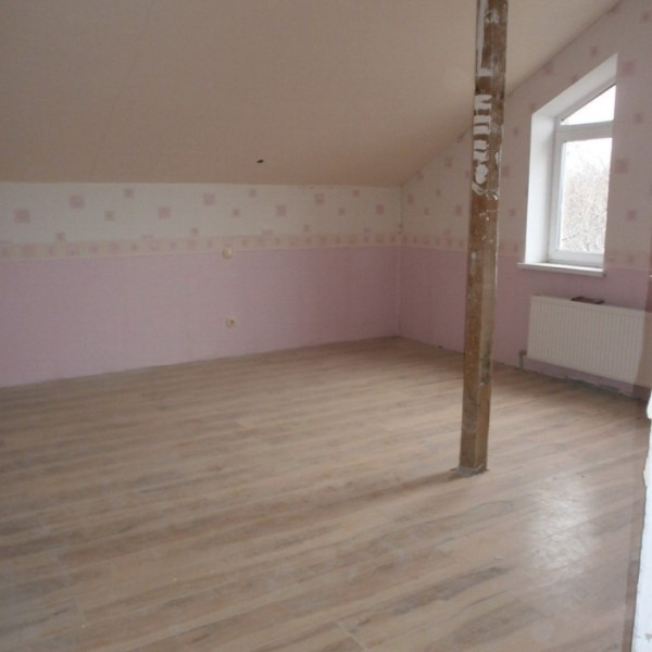 Фото Продам дом 220 м2 в г. Луганск пос. Юбилейный