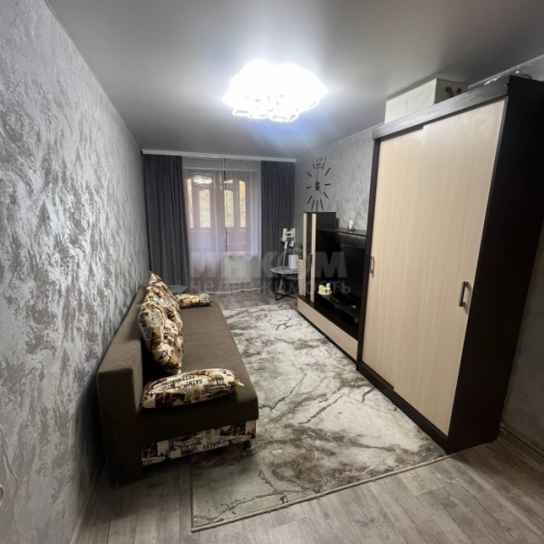 Фото Продам 3к кв. 50 Лет Обороны Луганска Мед. Городок