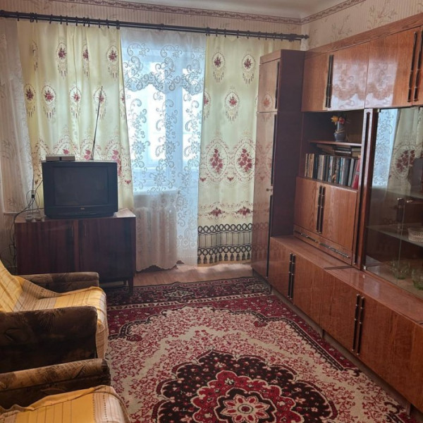 Фото Продам 2-комн. Городок завода ОР, 30-й Квартал, р-н Владимирского собора