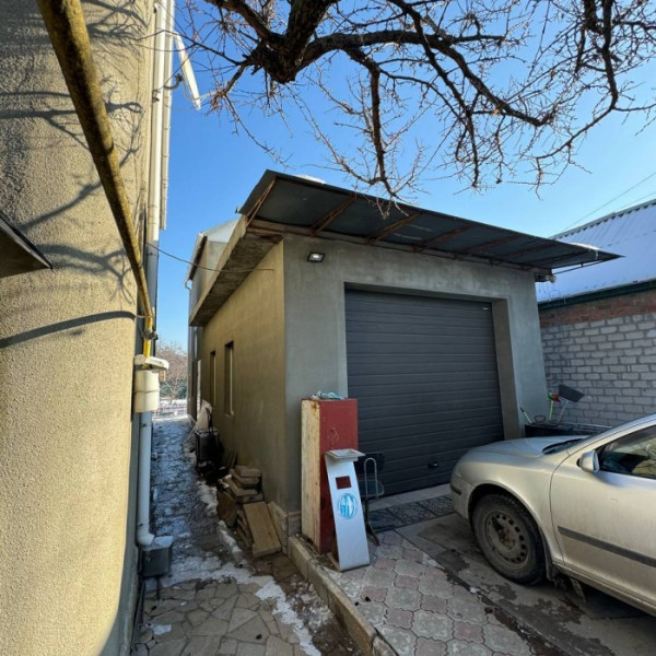 Фото Продам 2-х этажный дом ул. Попова (р-н Оксфорда)