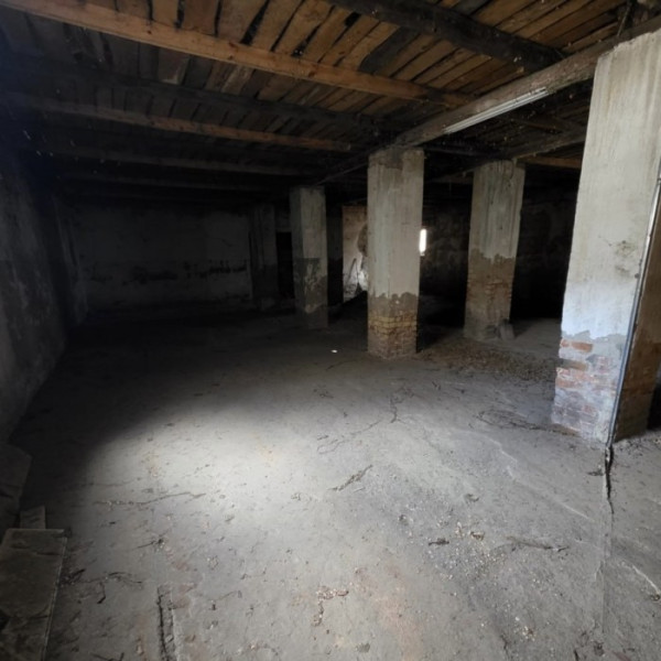 Фото Продам склад 645м2, Луганск