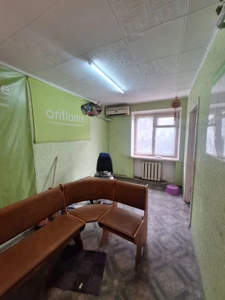 Фото Продаётся 4-комнатная квартира в городе Стаханов, ул. Б. Хмельницкого, д. 49