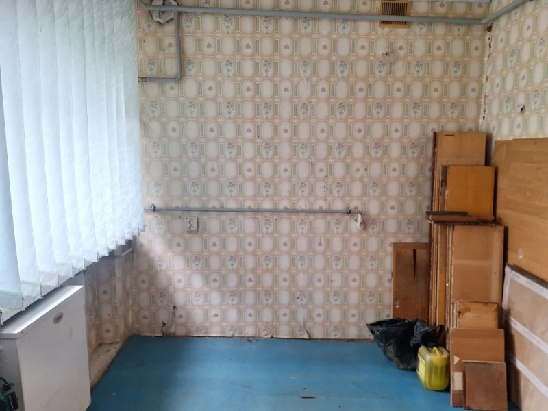 Фото Продаётся 4-комнатная квартира в городе Стаханов, ул. Б. Хмельницкого, д. 49