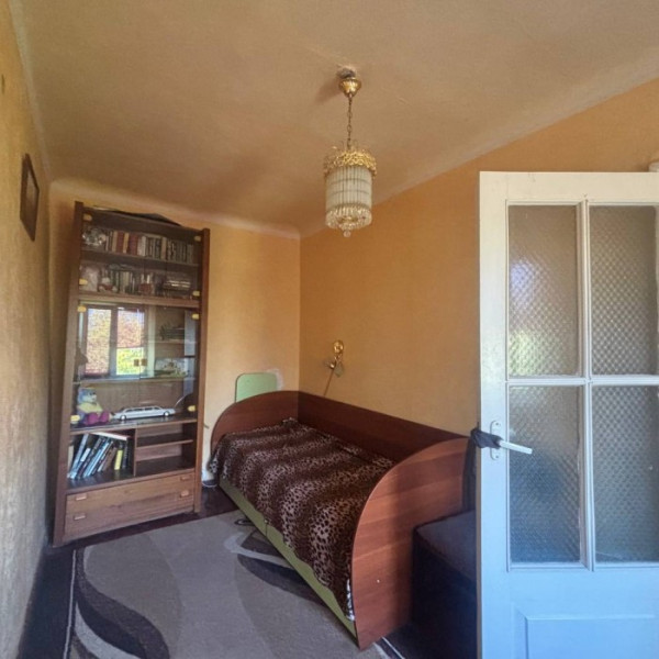 Фото Продам 3-комн. ул Курчатова, р-н Авиацентра