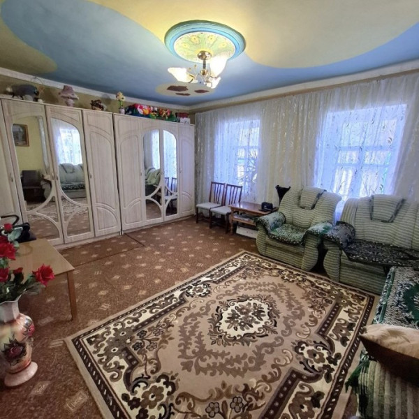Фото Продам дом пер. Писарева ( р-н парка 1- Мая) Луганск.