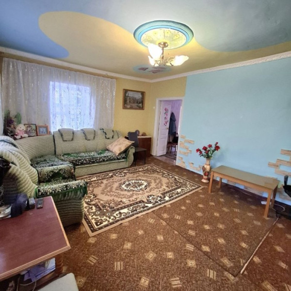 Фото Продам дом пер. Писарева ( р-н парка 1- Мая) Луганск.