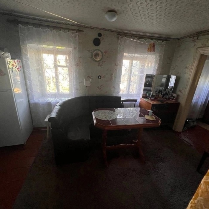 Фото Продам 2 дома на одном участке в Центре г Луганск ул 22 Линия