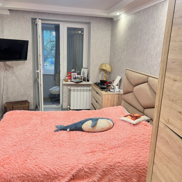 Фото Продам 3к ул. Коцюбинского (Китайская стена)