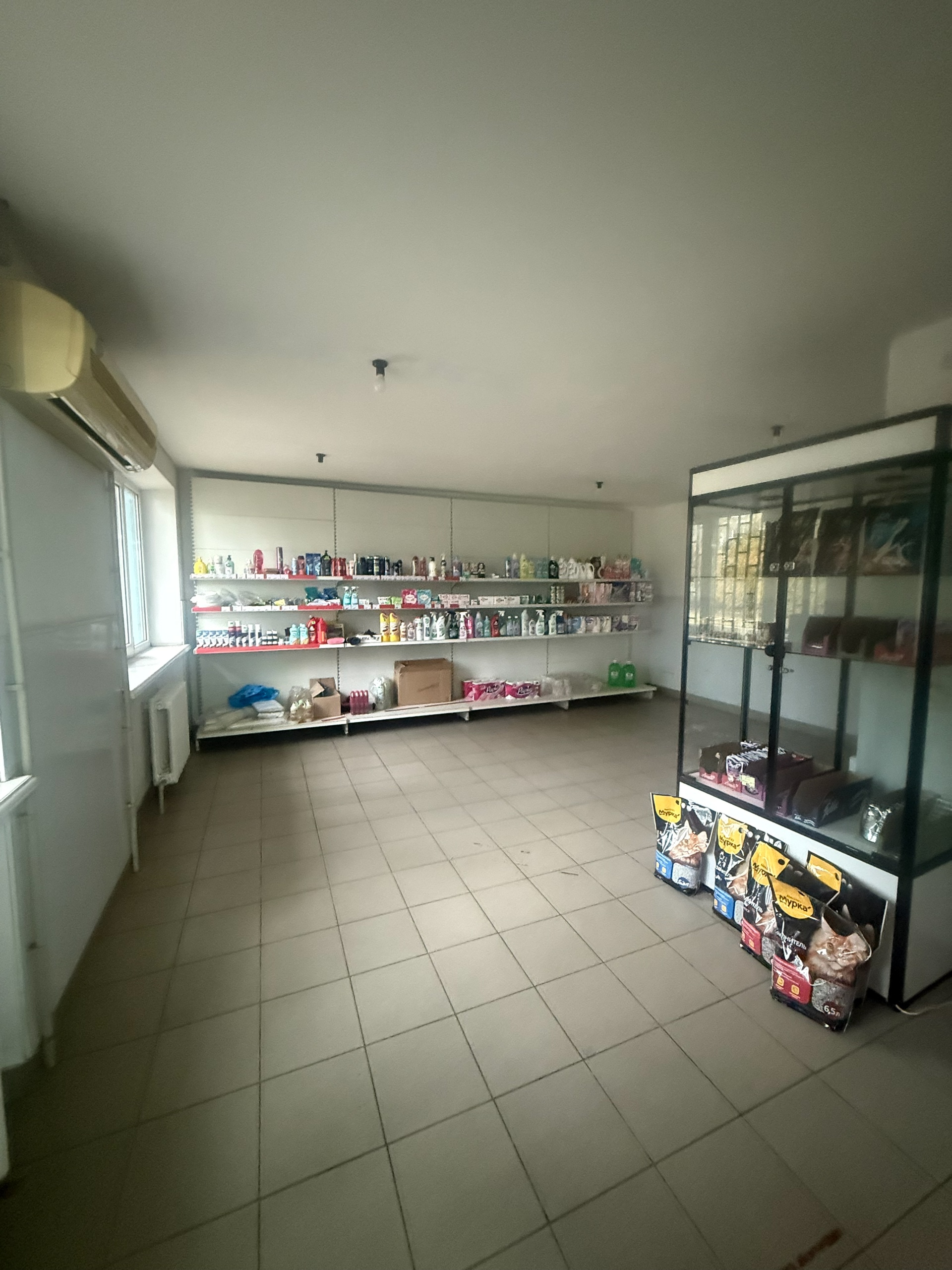 Фото СДАМ В АРЕНДУ КОММЕРЧЕСКОЕ ПОМЕЩЕНИЕ (г. Алчевск, ул. Курченко)
