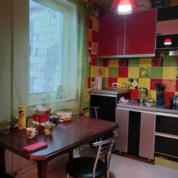 Фото Продам 3-х комн квартиру в городе Луганск квартал Гагарина