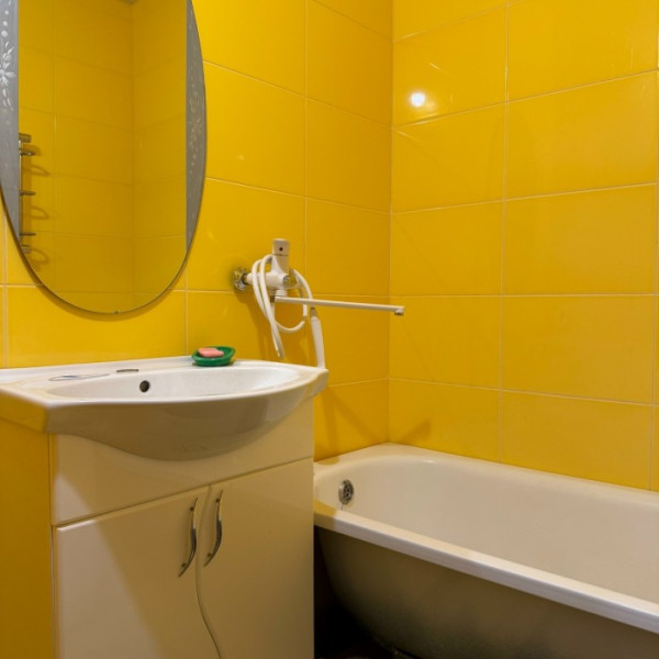 Фото № 6700 Продам 3х комн. квартиру в р-не маг. "Виссон"