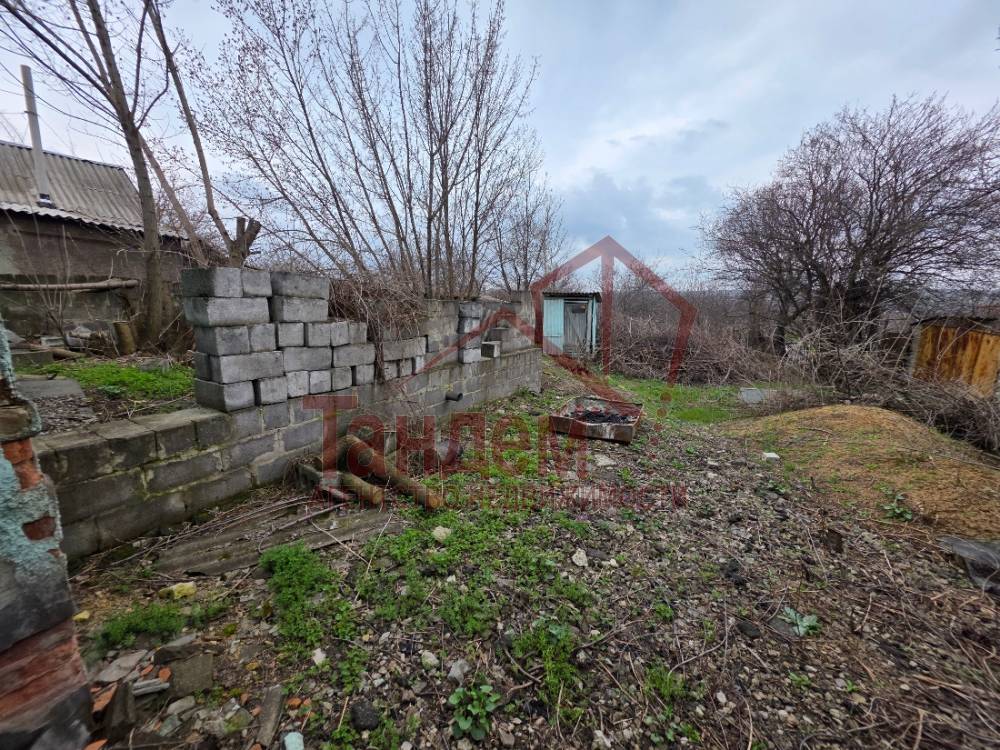 Фото Недорогой дом с участком в Лутугинском районе - Объект №317