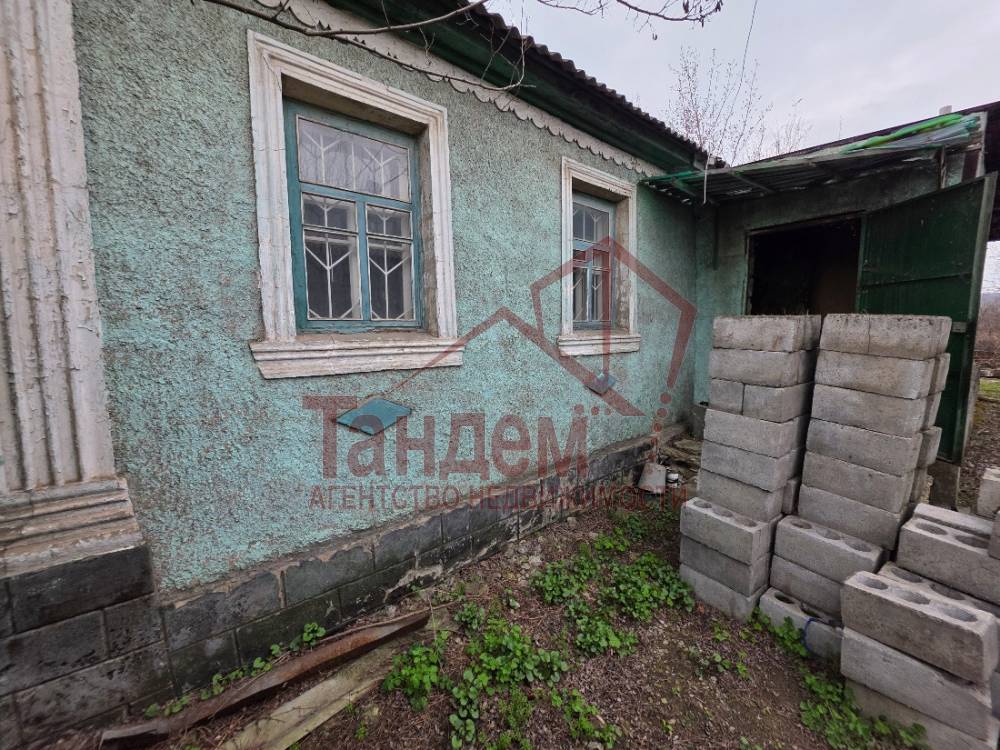 Фото Недорогой дом с участком в Лутугинском районе - Объект №317