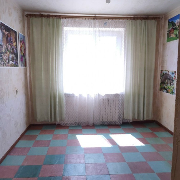 Фото № 6843 Продам 2х комн. квартиру в р-не СШ № 6