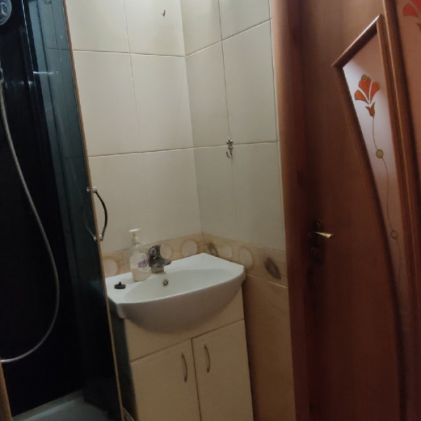 Фото № 6843 Продам 2х комн. квартиру в р-не СШ № 6